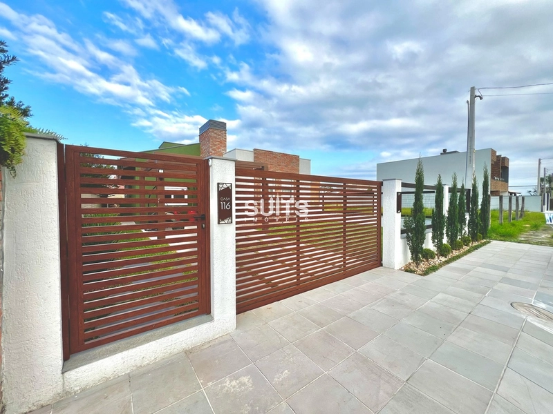 Excelente casa à venda no centro de Xangri-lá: 3ª foto da galeria de imagens do imóvel