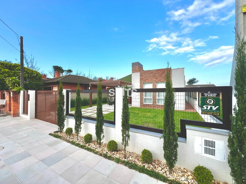 Excelente casa à venda no centro de Xangri-lá: 2ª foto da galeria de imagens do imóvel