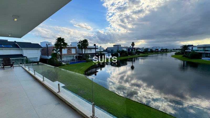 Excelente sobrado à venda no condomínio Enseada: 28ª foto da galeria de imagens do imóvel