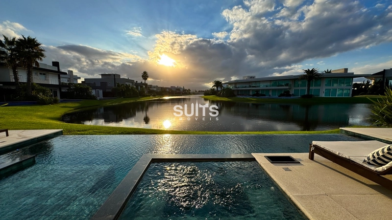 Excelente sobrado à venda no condomínio Enseada: 49ª foto da galeria de imagens do imóvel