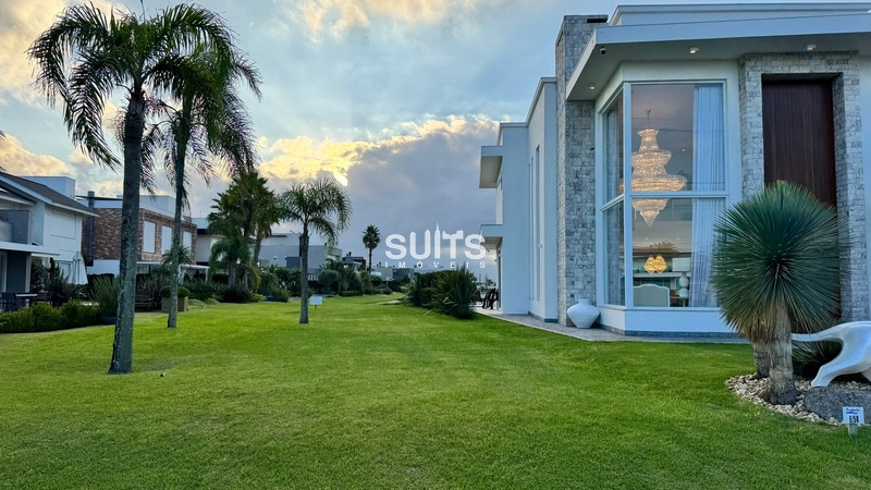 Excelente sobrado à venda no condomínio Enseada: 58ª foto da galeria de imagens do imóvel