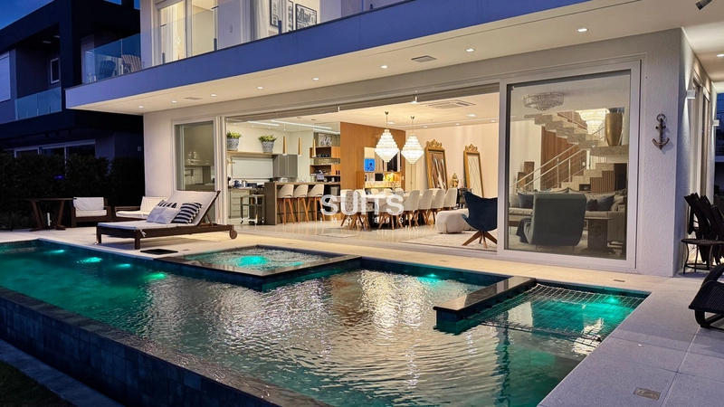 Excelente sobrado à venda no condomínio Enseada: 63ª foto da galeria de imagens do imóvel