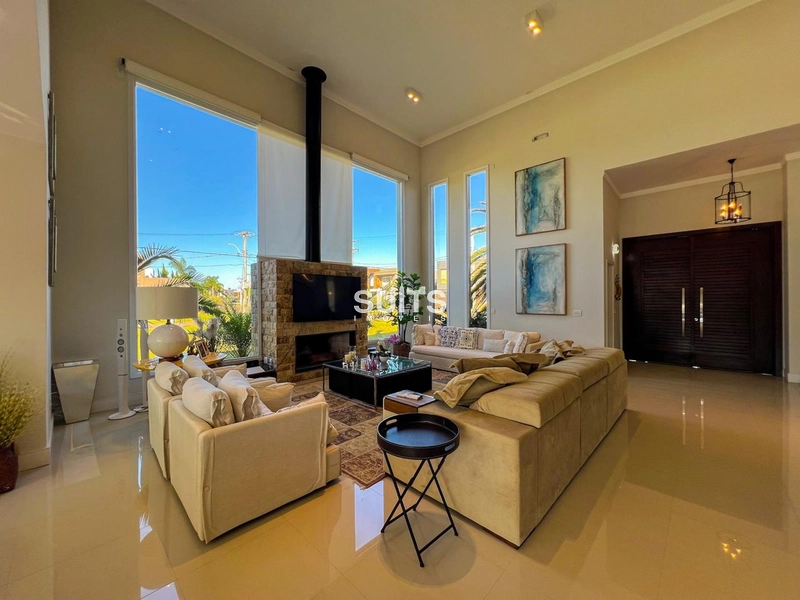 Excelente casa beira lago à venda no condomínio Ventura em Xangri-lá: 4ª foto da galeria de imagens do imóvel