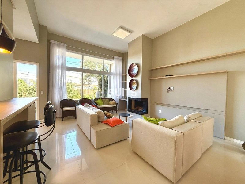 Excelente casa à venda no condomínio Las Palmas: 4ª foto da galeria de imagens do imóvel