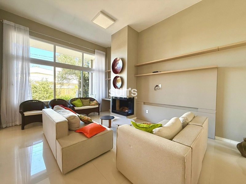 Excelente casa à venda no condomínio Las Palmas: 3ª foto da galeria de imagens do imóvel