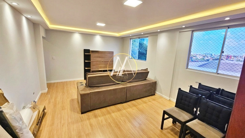 Apartamento mobiliado com 3 dormitórios e suíte no Centro de Londrina: 2ª foto da galeria de imagens do imóvel