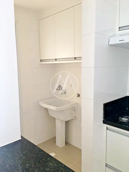 Apartamento com 2 dormitórios, suíte e sacada - Res. Biarritz: 6ª foto da galeria de imagens do imóvel
