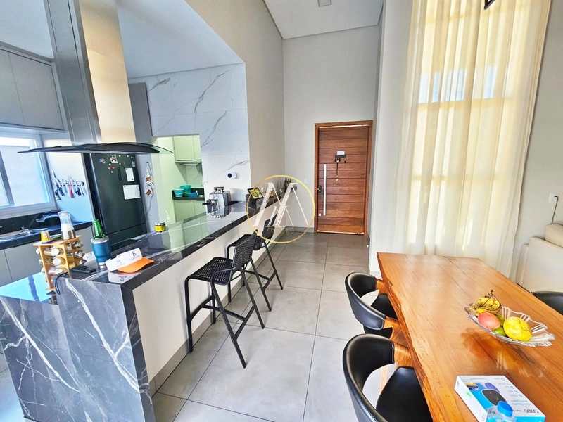 Casa de alto padrão com 3 quartos, suíte e piscina – Belmonte: 5ª foto da galeria de imagens do imóvel