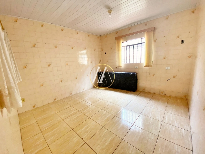 Casa com 5 dormitórios, uma suíte à venda no centro de Rolândia, 263m²: 29ª foto da galeria de imagens do imóvel