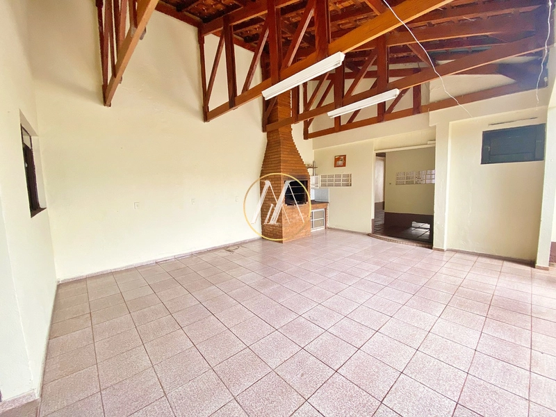 Casa com 5 dormitórios, uma suíte à venda no centro de Rolândia, 263m²: 42ª foto da galeria de imagens do imóvel