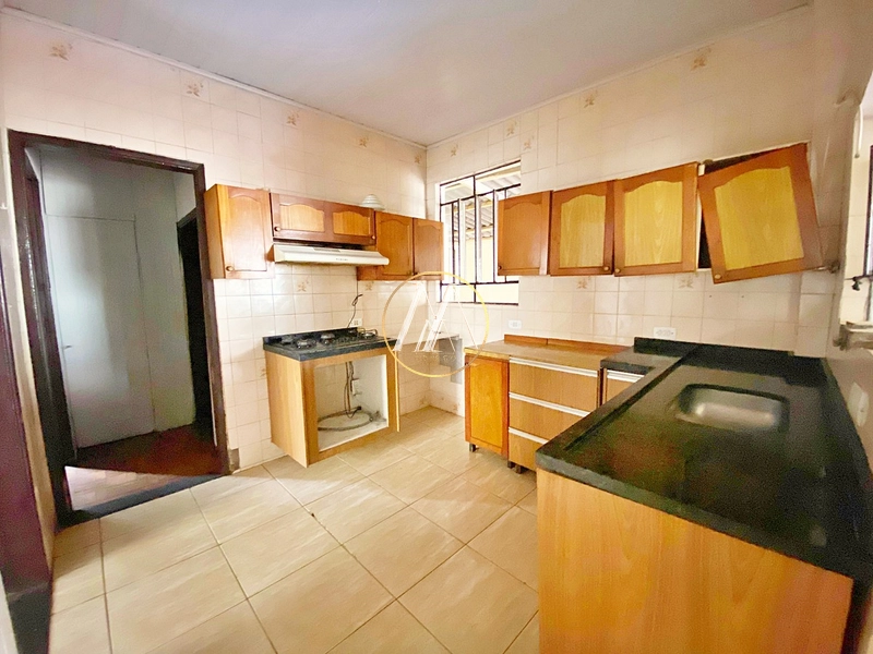 Casa com 5 dormitórios, uma suíte à venda no centro de Rolândia, 263m²: 26ª foto da galeria de imagens do imóvel