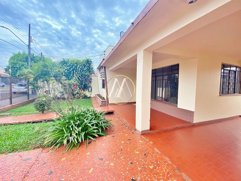 Casa com 5 dormitórios, uma suíte à venda no centro de Rolândia, 263m²: 50ª foto da galeria de imagens do imóvel