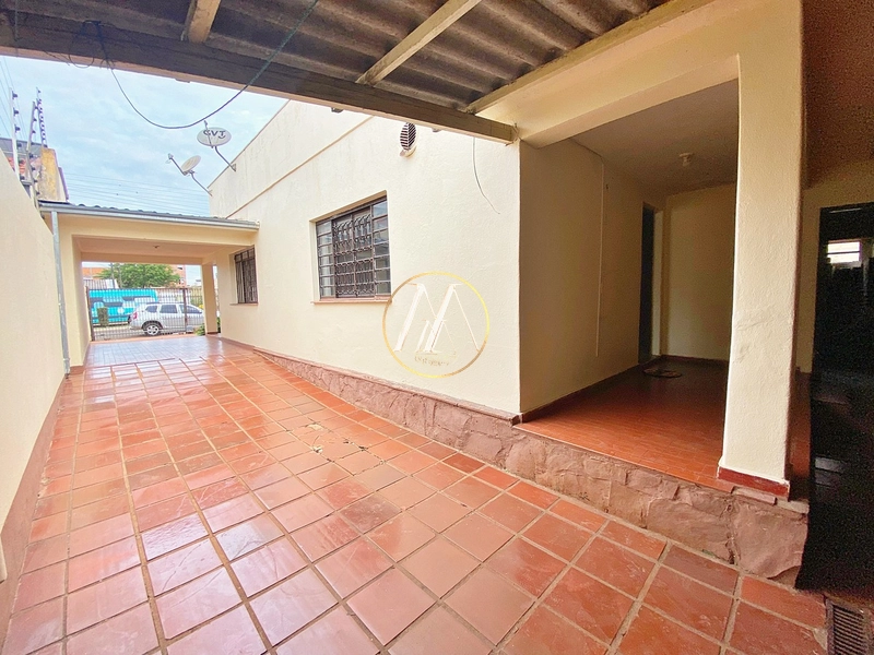 Casa com 5 dormitórios, uma suíte à venda no centro de Rolândia, 263m²: 39ª foto da galeria de imagens do imóvel