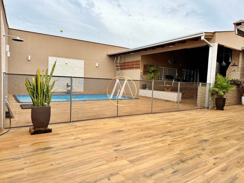 Casa à venda com 3 suítes, lazer com piscina e área gourmet, Shangrilá: 3ª foto da galeria de imagens do imóvel