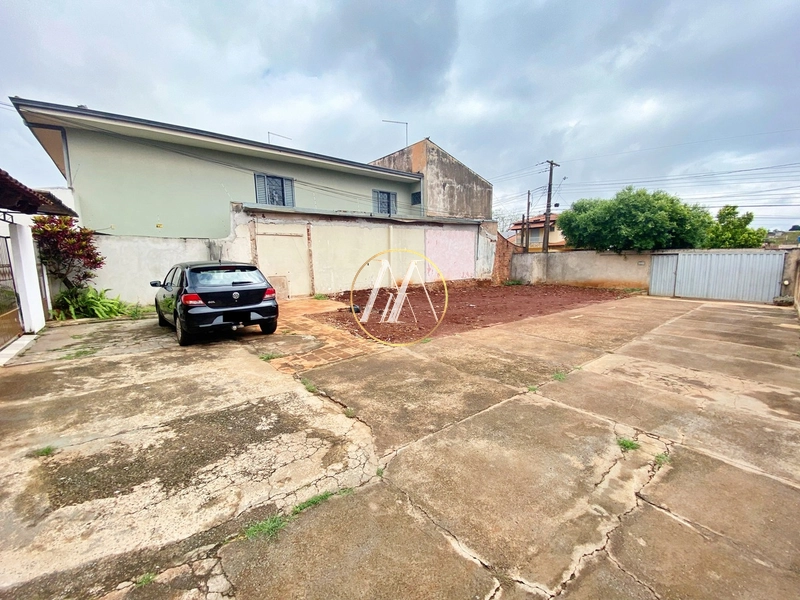 Imóvel com 3 casas em terreno amplo de 600 m² no Centro – Londrina/PR: 29ª foto da galeria de imagens do imóvel