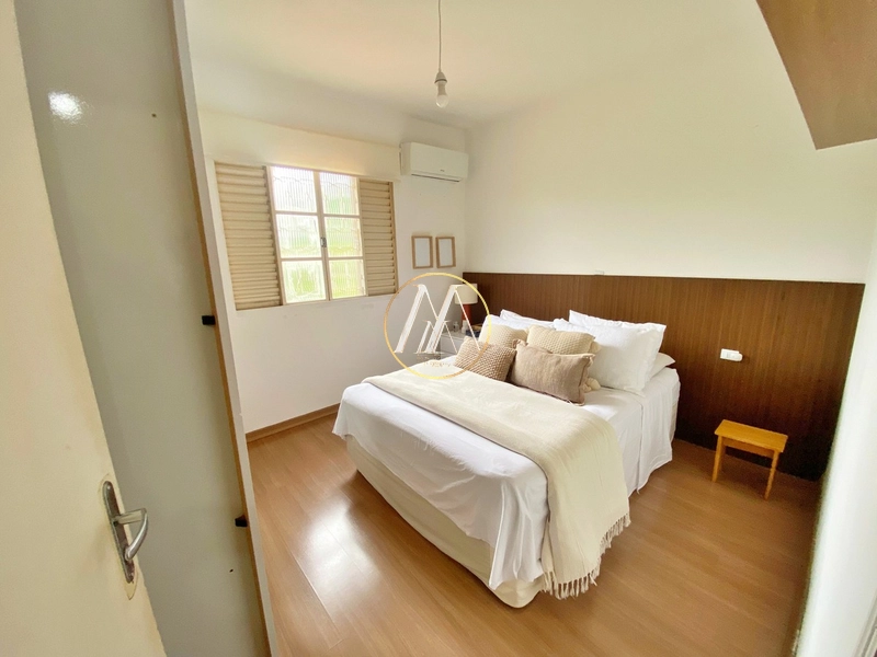 Imóvel com 3 casas em terreno amplo de 600 m² no Centro – Londrina/PR: 9ª foto da galeria de imagens do imóvel