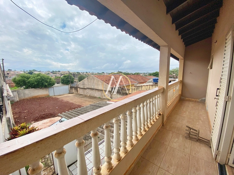 Imóvel com 3 casas em terreno amplo de 600 m² no Centro – Londrina/PR: 19ª foto da galeria de imagens do imóvel