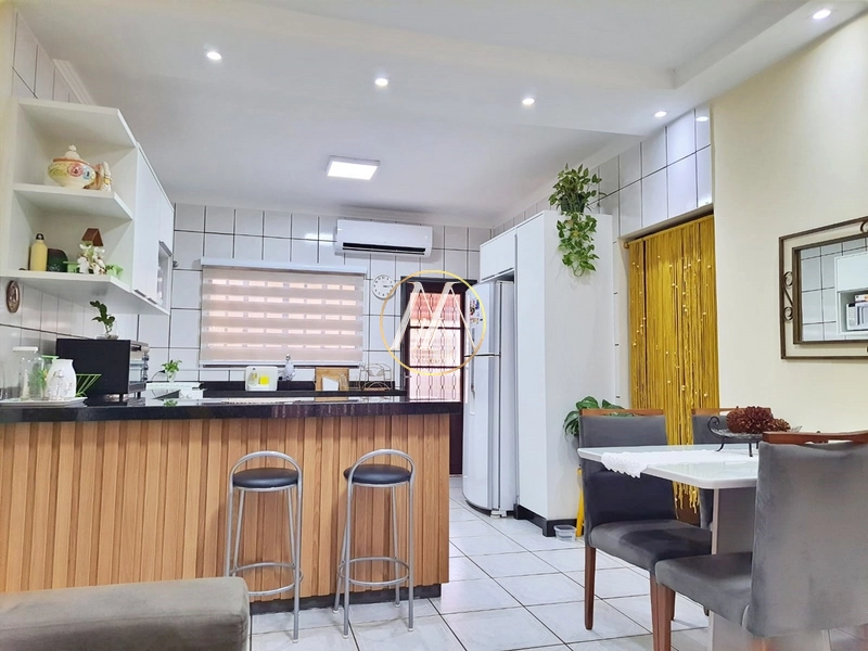 Casa com edícula, suíte e 402 m² de terreno – Londrina/PR: 2ª foto da galeria de imagens do imóvel