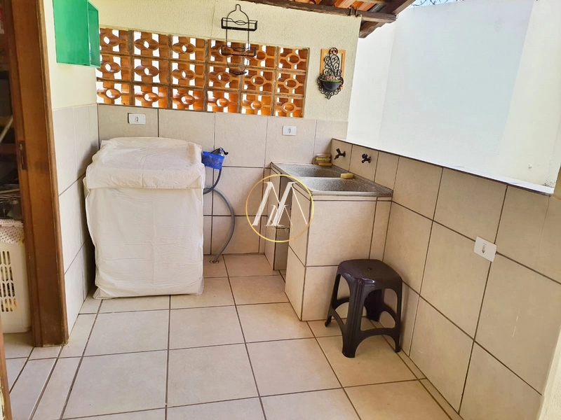 Casa com edícula, suíte e 402 m² de terreno – Londrina/PR: 23ª foto da galeria de imagens do imóvel