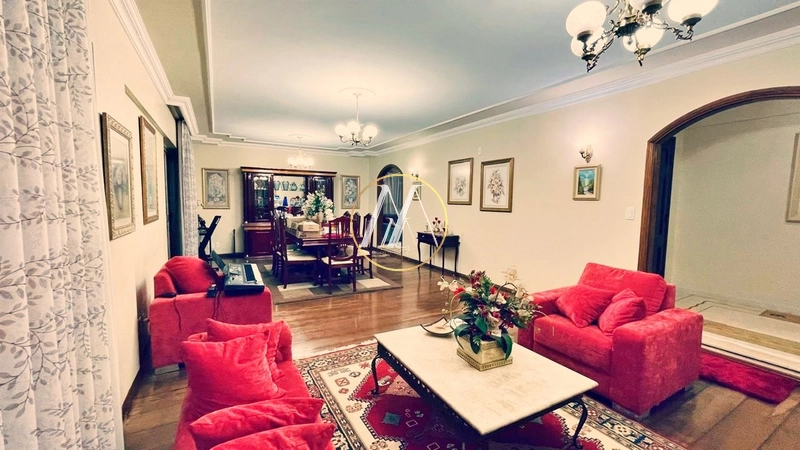 Apartamento à venda com 4 quartos e suíte na Rua Santos, Londrina: 3ª foto da galeria de imagens do imóvel