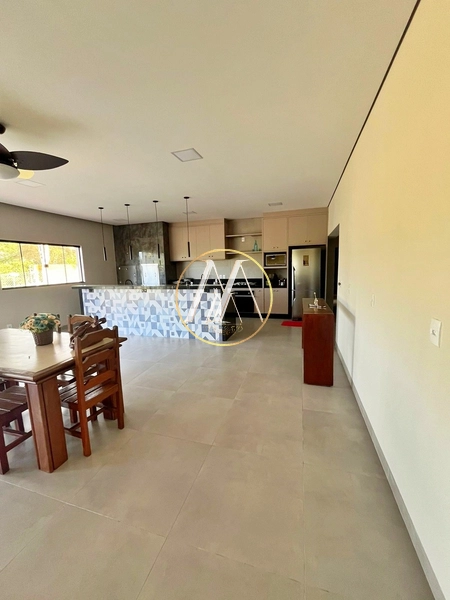 Estância Cabral – Residência térrea com 3 suítes e amplo terreno: 3ª foto da galeria de imagens do imóvel