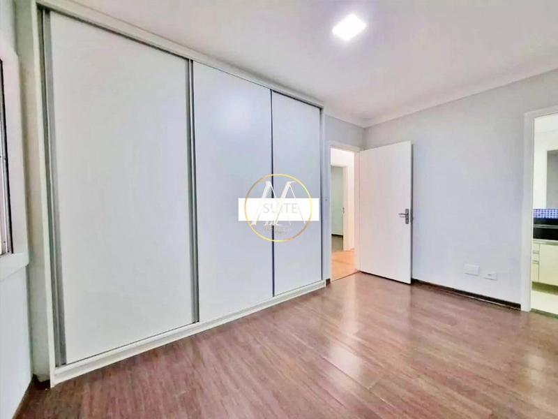Apartamento reformado à venda com 3 quartos no Centro – Londrina: 10ª foto da galeria de imagens do imóvel
