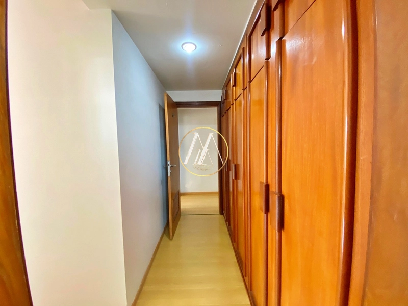 Apartamento à venda com 3 dormitórios (2 suítes) e 249 m² – Centro: 38ª foto da galeria de imagens do imóvel