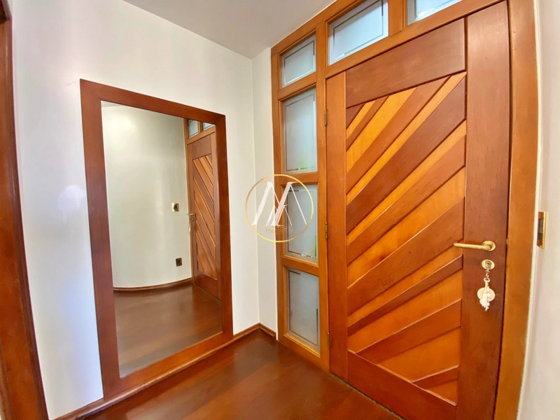 Apartamento à venda com 3 dormitórios (2 suítes) e 249 m² – Centro: 24ª foto da galeria de imagens do imóvel