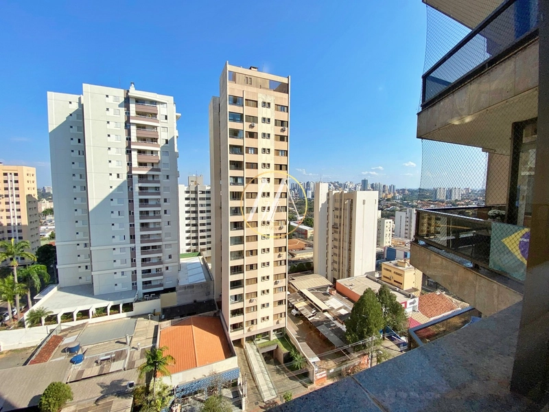 Apartamento à venda com 3 dormitórios (2 suítes) e 249 m² – Centro: 13ª foto da galeria de imagens do imóvel