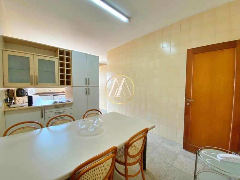 Apartamento à venda com 3 dormitórios (2 suítes) e 249 m² – Centro: 27ª foto da galeria de imagens do imóvel