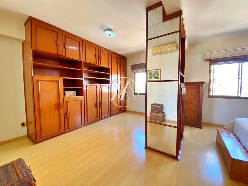 Apartamento à venda com 3 dormitórios (2 suítes) e 249 m² – Centro: 51ª foto da galeria de imagens do imóvel