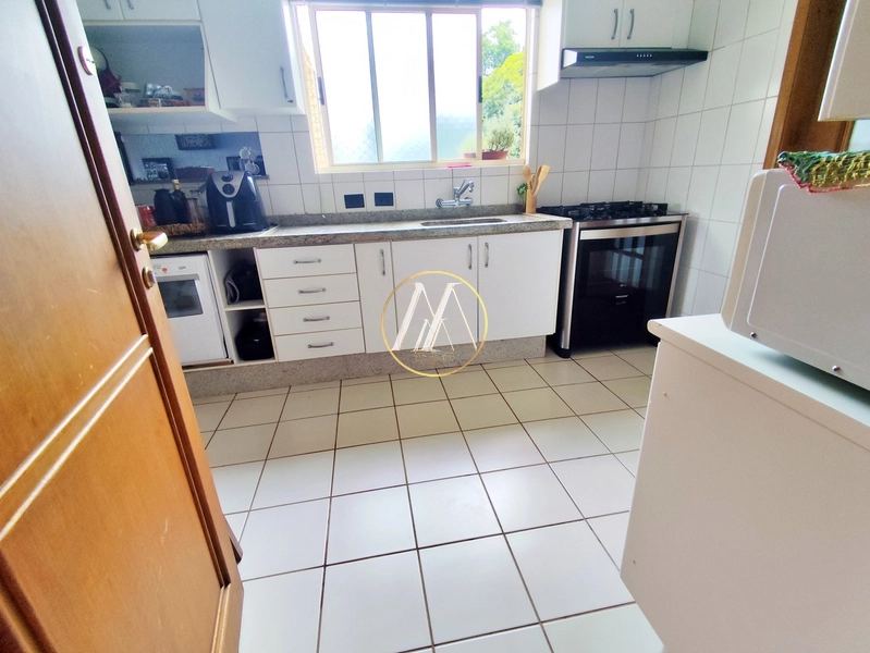 Apartamento alto padrão com 3 suítes, e vista para o Lago Igapó I: 25ª foto da galeria de imagens do imóvel