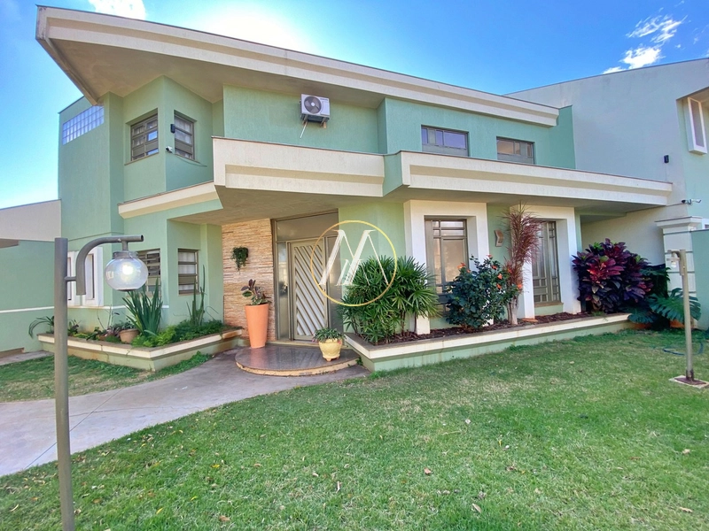 Excepcional casa de alto padrão à venda com 4 suítes,piscina e quintal: 94ª foto da galeria de imagens do imóvel
