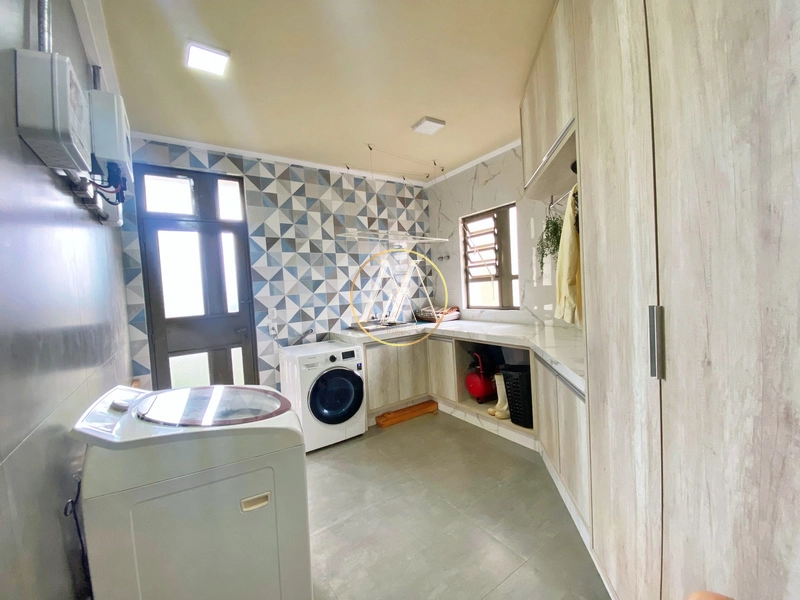 Excepcional casa de alto padrão à venda com 4 suítes,piscina e quintal: 53ª foto da galeria de imagens do imóvel