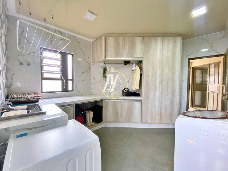 Excepcional casa de alto padrão à venda com 4 suítes,piscina e quintal: 54ª foto da galeria de imagens do imóvel