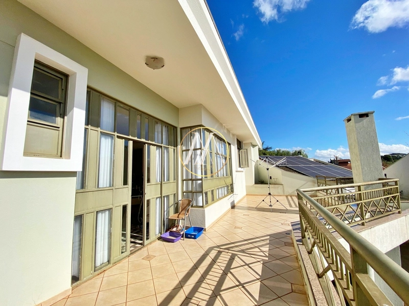 Excepcional casa de alto padrão à venda com 4 suítes,piscina e quintal: 101ª foto da galeria de imagens do imóvel