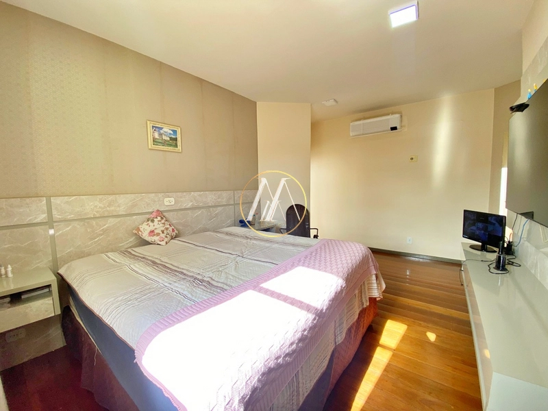 Excepcional casa de alto padrão à venda com 4 suítes,piscina e quintal: 43ª foto da galeria de imagens do imóvel