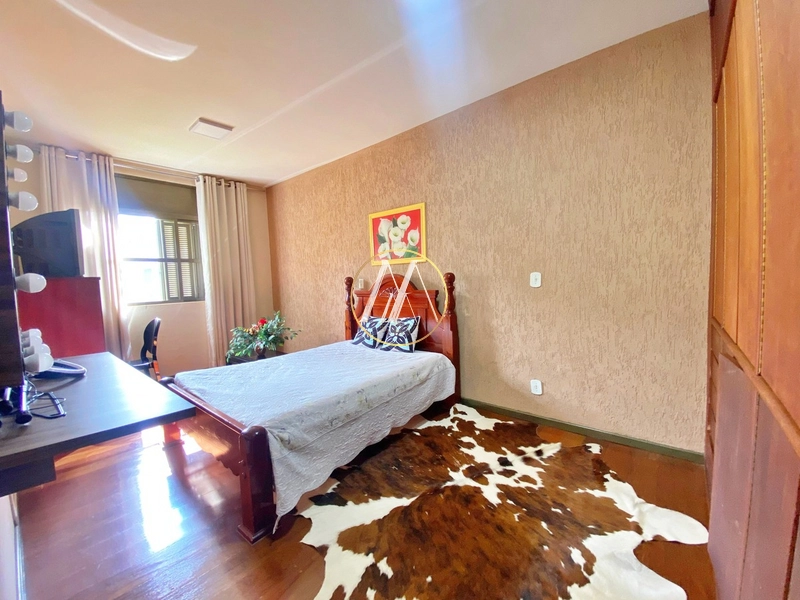 Excepcional casa de alto padrão à venda com 4 suítes,piscina e quintal: 64ª foto da galeria de imagens do imóvel