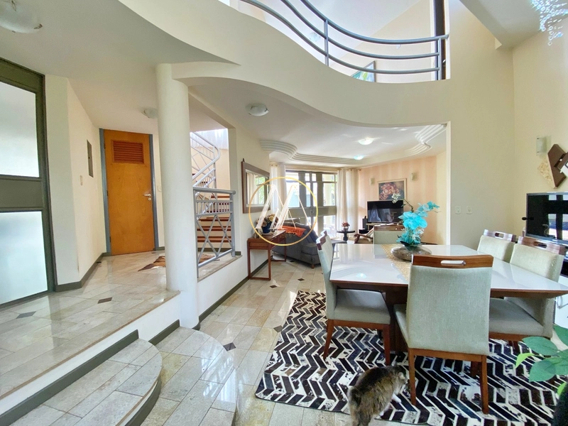 Excepcional casa de alto padrão à venda com 4 suítes,piscina e quintal: 75ª foto da galeria de imagens do imóvel