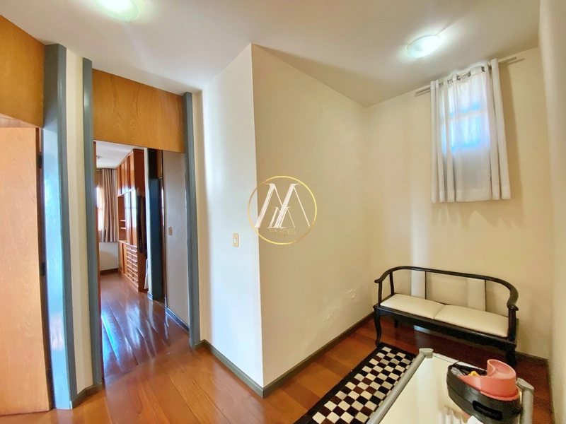 Excepcional casa de alto padrão à venda com 4 suítes,piscina e quintal: 10ª foto da galeria de imagens do imóvel