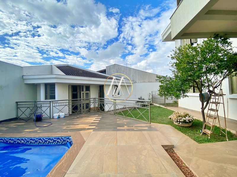 Excepcional casa de alto padrão à venda com 4 suítes,piscina e quintal: 121ª foto da galeria de imagens do imóvel