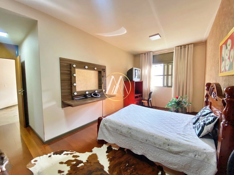Excepcional casa de alto padrão à venda com 4 suítes,piscina e quintal: 66ª foto da galeria de imagens do imóvel