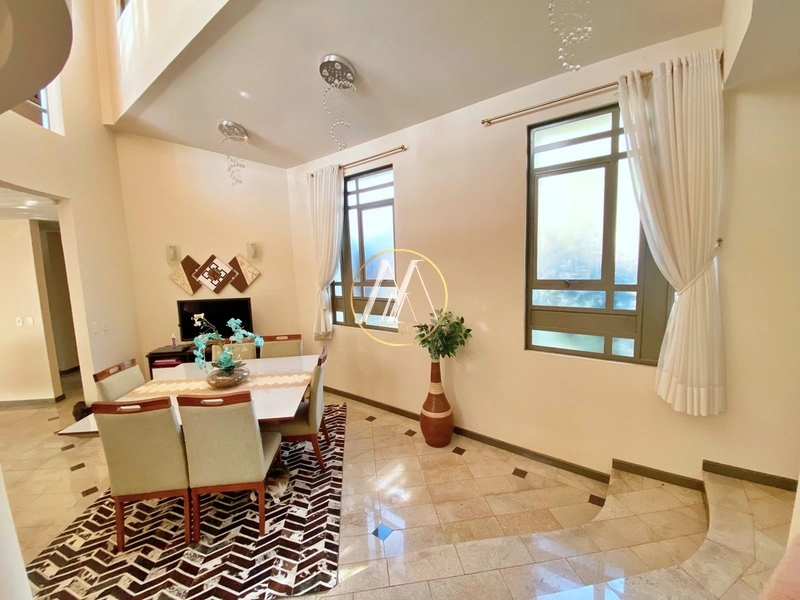 Excepcional casa de alto padrão à venda com 4 suítes,piscina e quintal: 7ª foto da galeria de imagens do imóvel