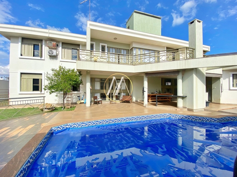 Excepcional casa de alto padrão à venda com 4 suítes,piscina e quintal: 117ª foto da galeria de imagens do imóvel