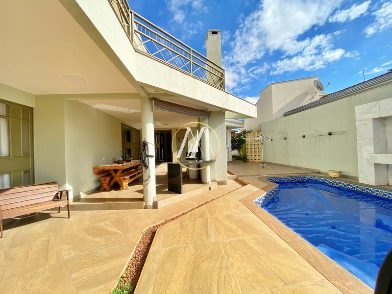 Excepcional casa de alto padrão à venda com 4 suítes,piscina e quintal: 115ª foto da galeria de imagens do imóvel