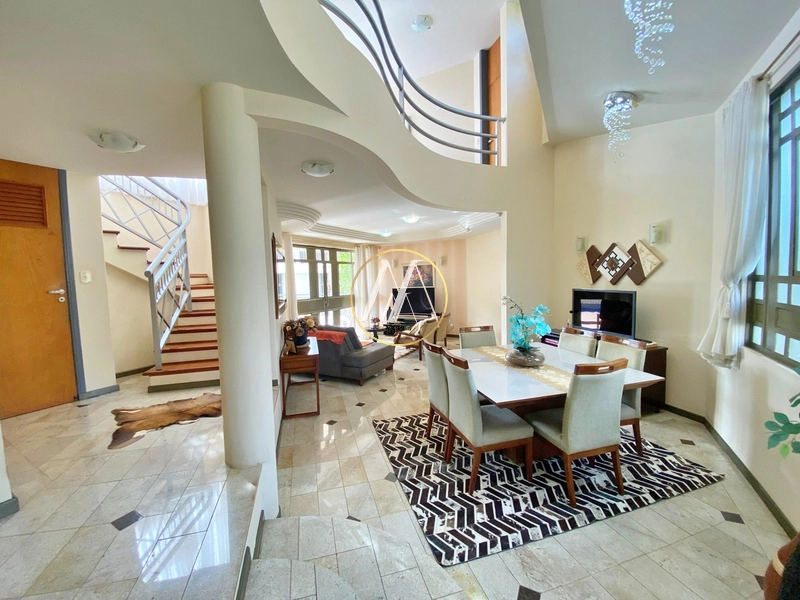 Excepcional casa de alto padrão à venda com 4 suítes,piscina e quintal: 78ª foto da galeria de imagens do imóvel
