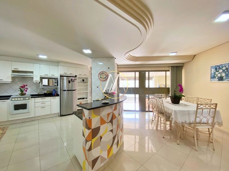 Excepcional casa de alto padrão à venda com 4 suítes,piscina e quintal: 60ª foto da galeria de imagens do imóvel