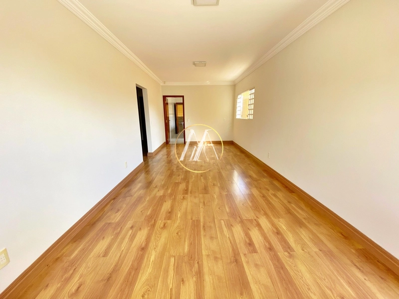 Casa à venda com 3 dormitórios, suíte e área gourmet, 178m² - Rolândia: 6ª foto da galeria de imagens do imóvel