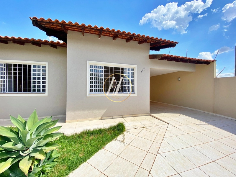 Casa à venda com 3 dormitórios, suíte e área gourmet, 178m² - Rolândia: 2ª foto da galeria de imagens do imóvel