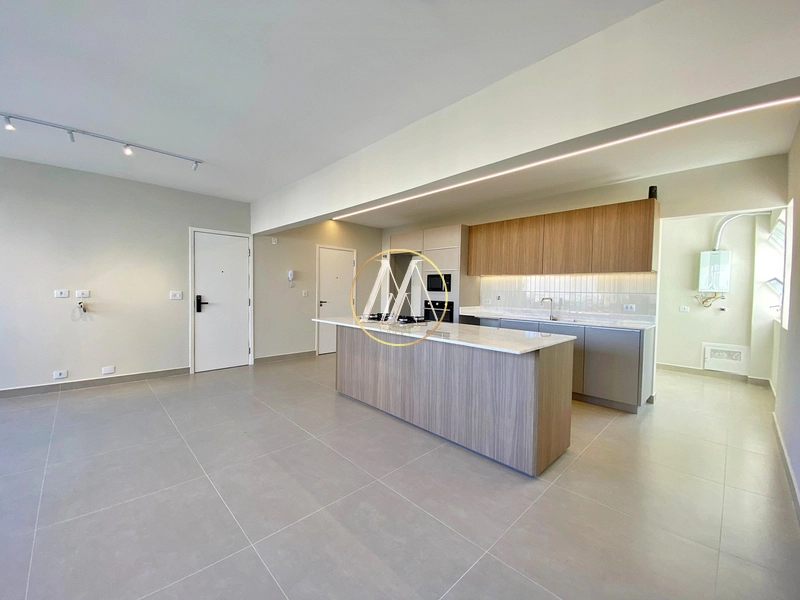 Apartamento reformado com 3 dormitórios, suíte e 2 vagas – Centro: 10ª foto da galeria de imagens do imóvel